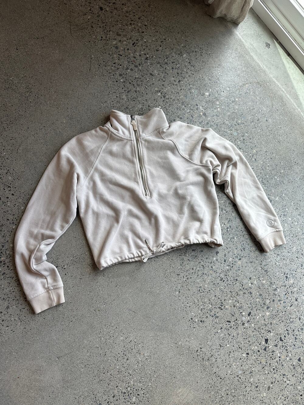 Vuori Women's Small Half Zip Pullover Sweatshirt Ivory Cream